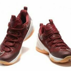 Nike Lebron James 13 Low Cavs Basketball Shoes 